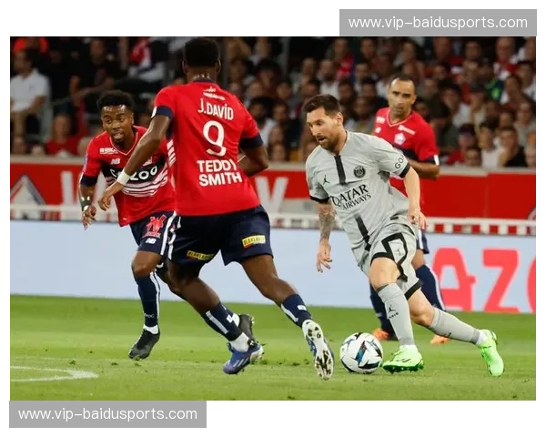 豪门盛宴还是北境风暴？巴黎圣日尔曼vs里尔：法甲巅峰之战的灵魂共振